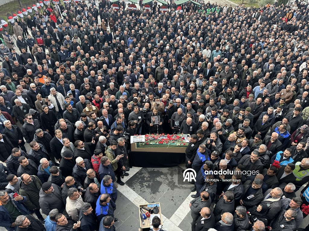 Hemşerileri Kahtalı Mıçe'ye Sahip Çıkarken, Gözler Dostlarını Aradı..