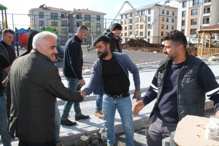 Başkan Adayı Polat’a Seçim Gezilerinde Yoğun İlgi