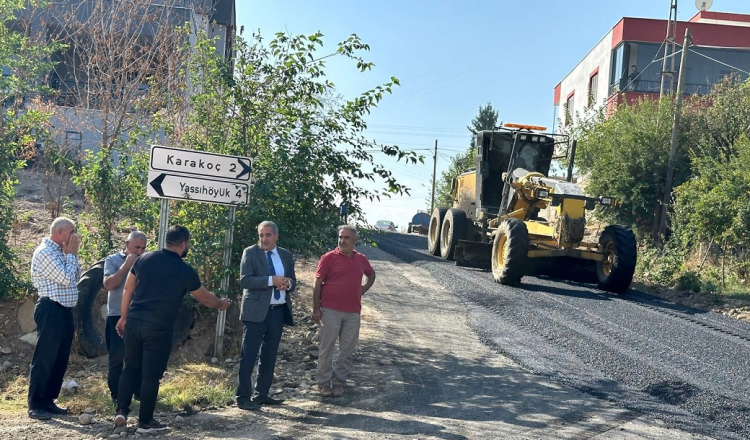 Köy Yollarında Hummalı Çalışmalar Devam Ediyor