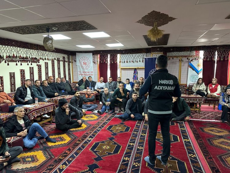 Kahta'da "En İyi Narkotik Polisi Anne" Projesi tanıtıldı