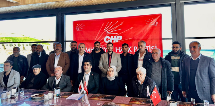 CHP Kahta İlçe Başkanı İlk Toplantısını Basınla Yaptı
