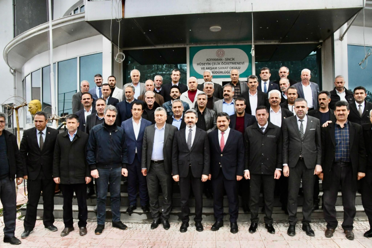 Bakan Yardımcısı Aydın, muhtarla ile buluştu