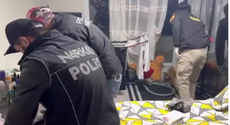 Kahta'da uyuşturucu Operasyonu
