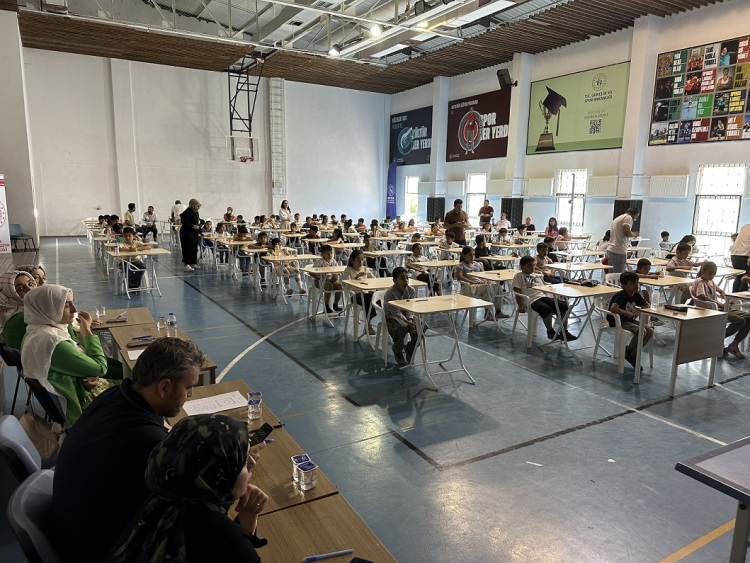 Kahta'da  Akıl ve Zeka Oyunları Turnuvası yapıldı