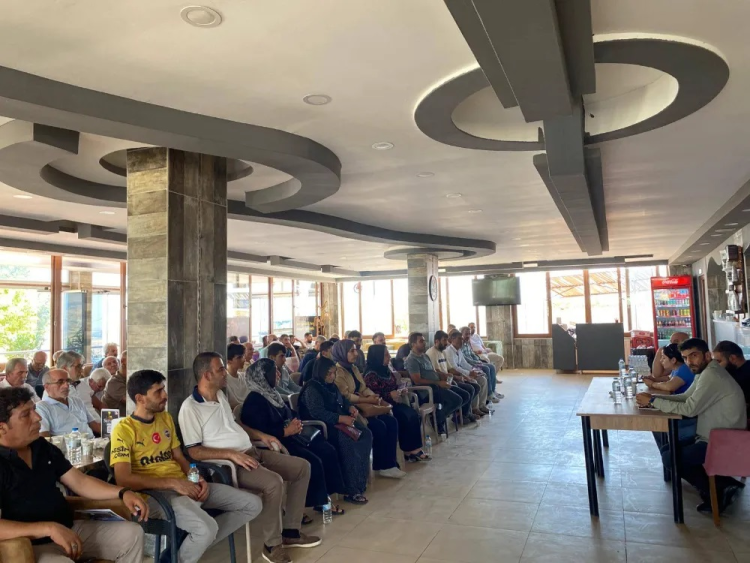 Kahta DEM Parti teşkilatı yaşanan süreci anlattı