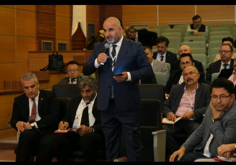 Prof. Rençber Akademisyenlerle İstişare Toplantısına  Katıldı
