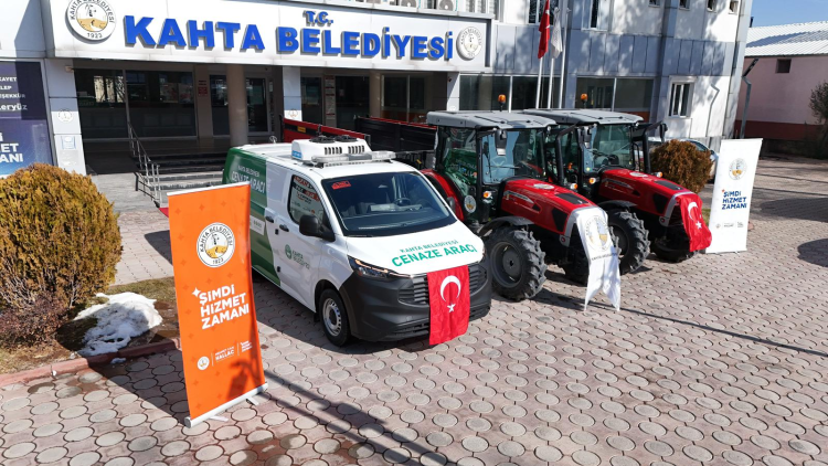 Kahta Belediyesi’nin Araç Filosu Güçleniyor