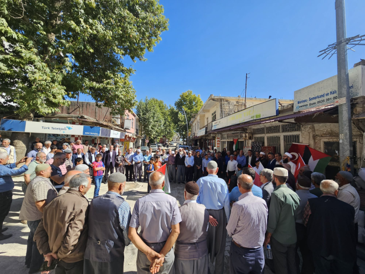 Gerger'de Filistinliler İçin Gıyabi Cenaze Namazı