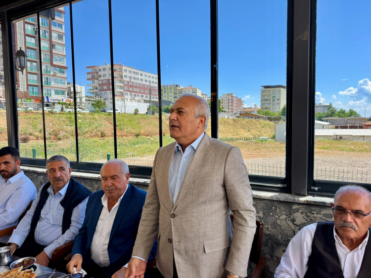 Kahta'da Aluç ve Menekşe Aileleri Arasındaki Husumet Barışla Sonuçlandı