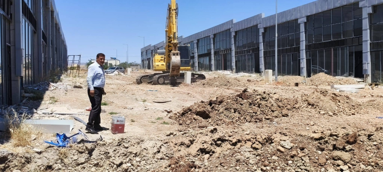 Kahta Oto Galericiler Sitesi'nde İçme Suyu Altyapısı da Başladı