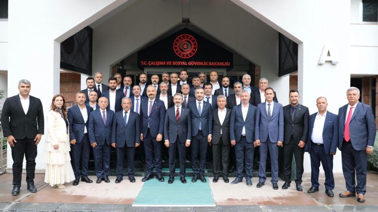 Bakan Yardımcısı Ahmet Aydın, ATSO Heyetini Ağırladı